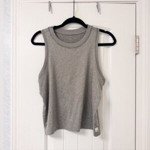 VUORI Energy Sleeveless Tank  Gray Top Size Small